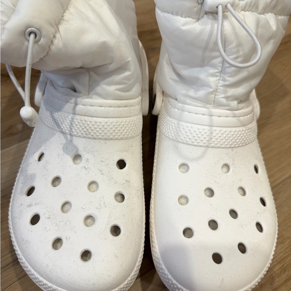 CROCS Women's Snowy White Boots